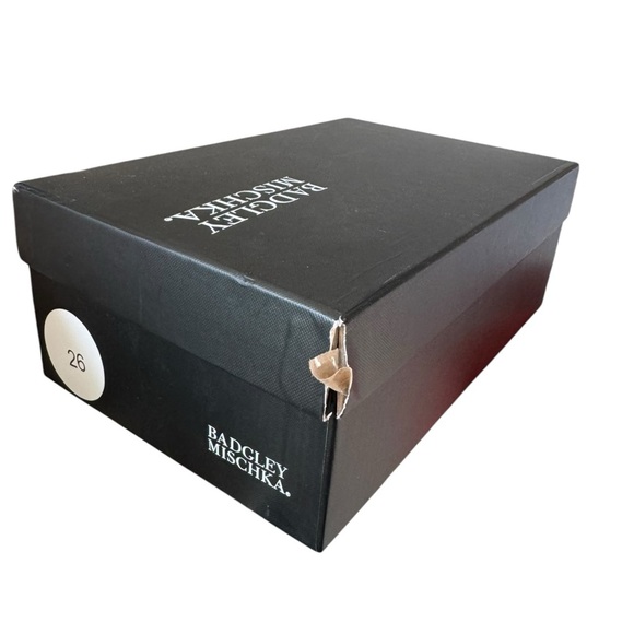 New! Badgley Mishka Becca Strappy‎ Block Heel Rhinestone - Picture 8 of 8